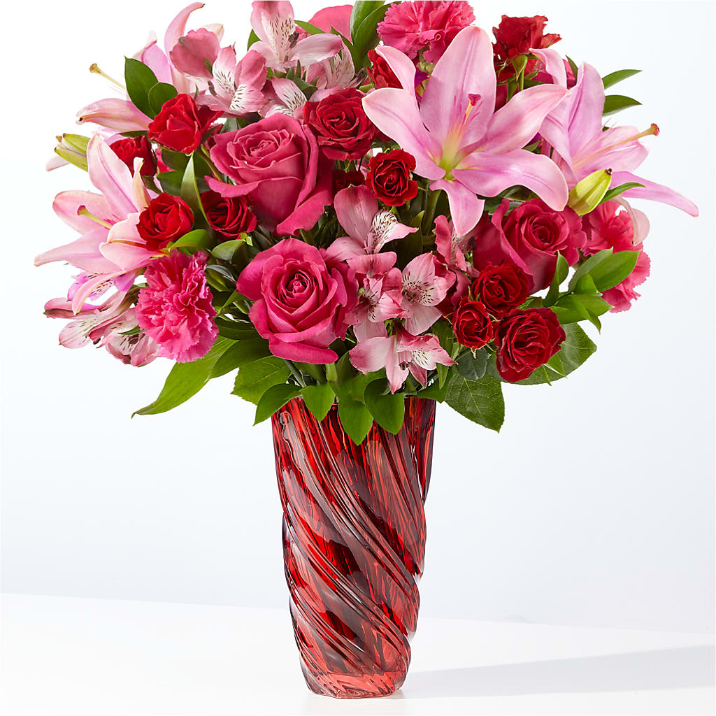In Love Bouquet with Luxe Swirl Vase – Guilles Flower Shop And Catering, San Jose CA
