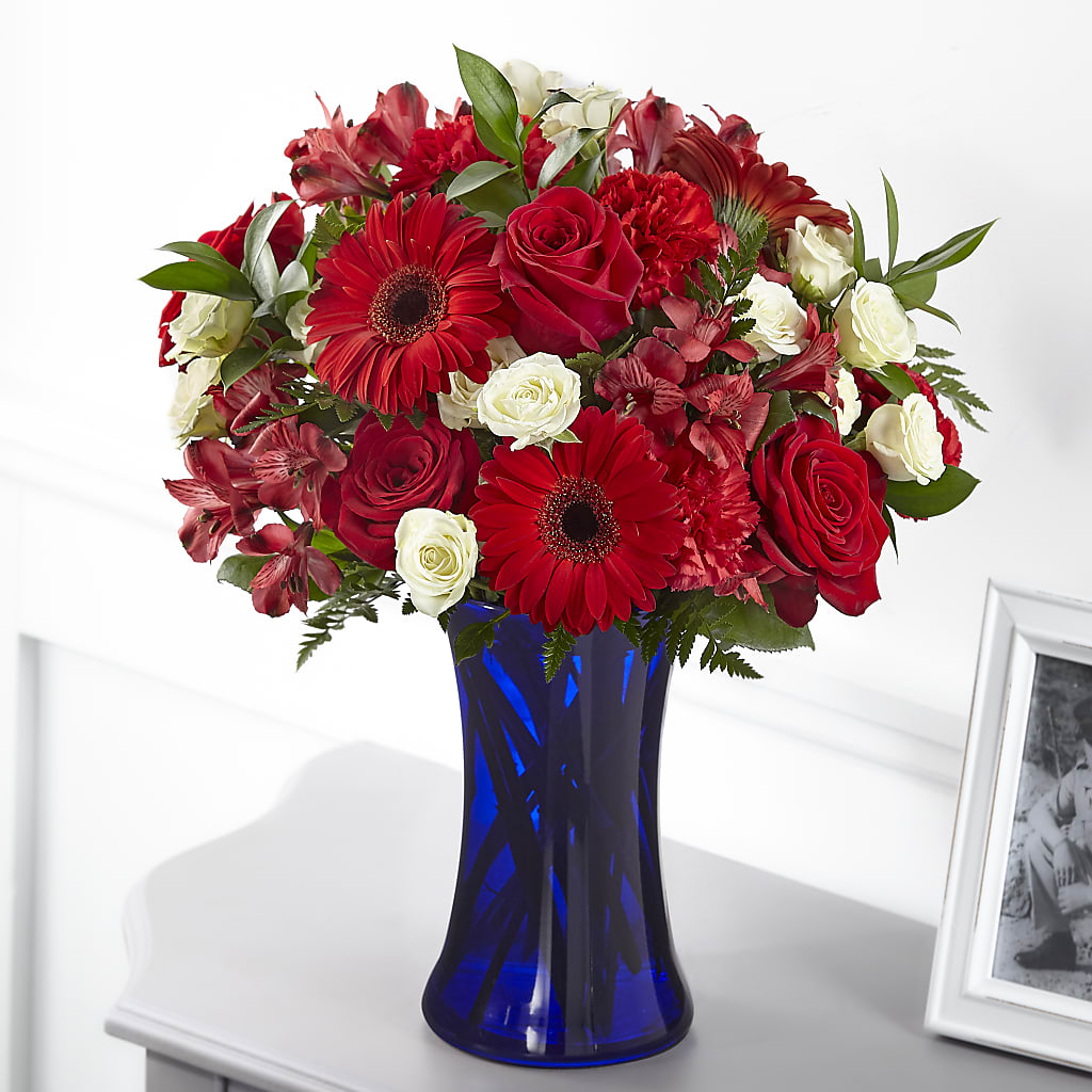 Hearts Embrace Bouquet – Guilles Flower Shop And Catering, San Jose CA
