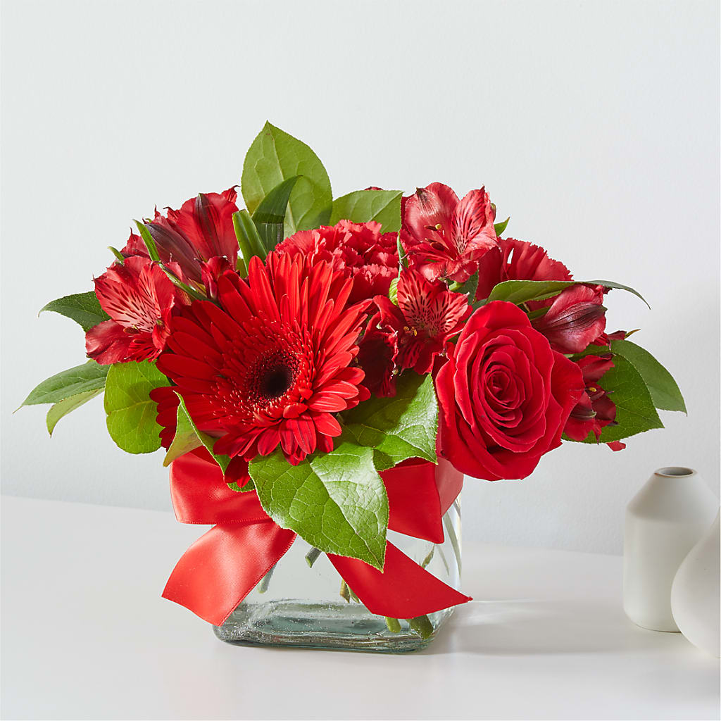 Red Hot Bouquet – Guilles Flower Shop And Catering, San Jose CA