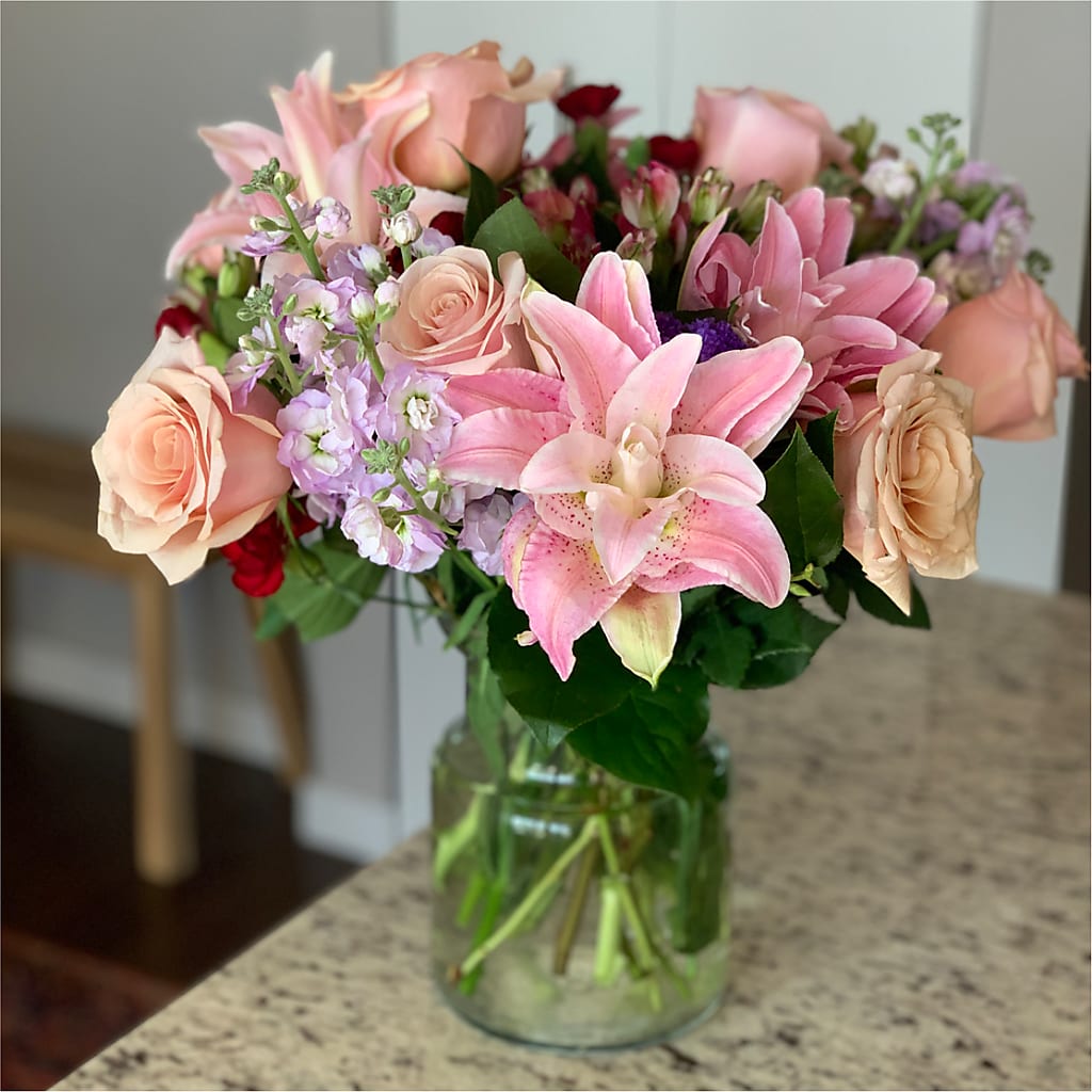 Romantique Bouquet –  Guilles Flower Shop And Catering, San Jose CA