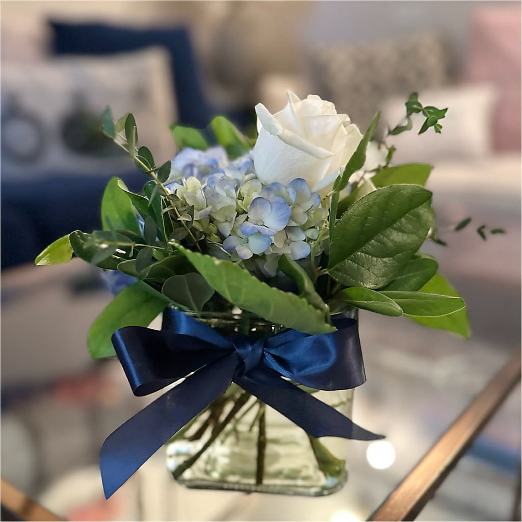 Sky Blue Delight Bouquet –  Guilles Flower Shop And Catering, San Jose CA