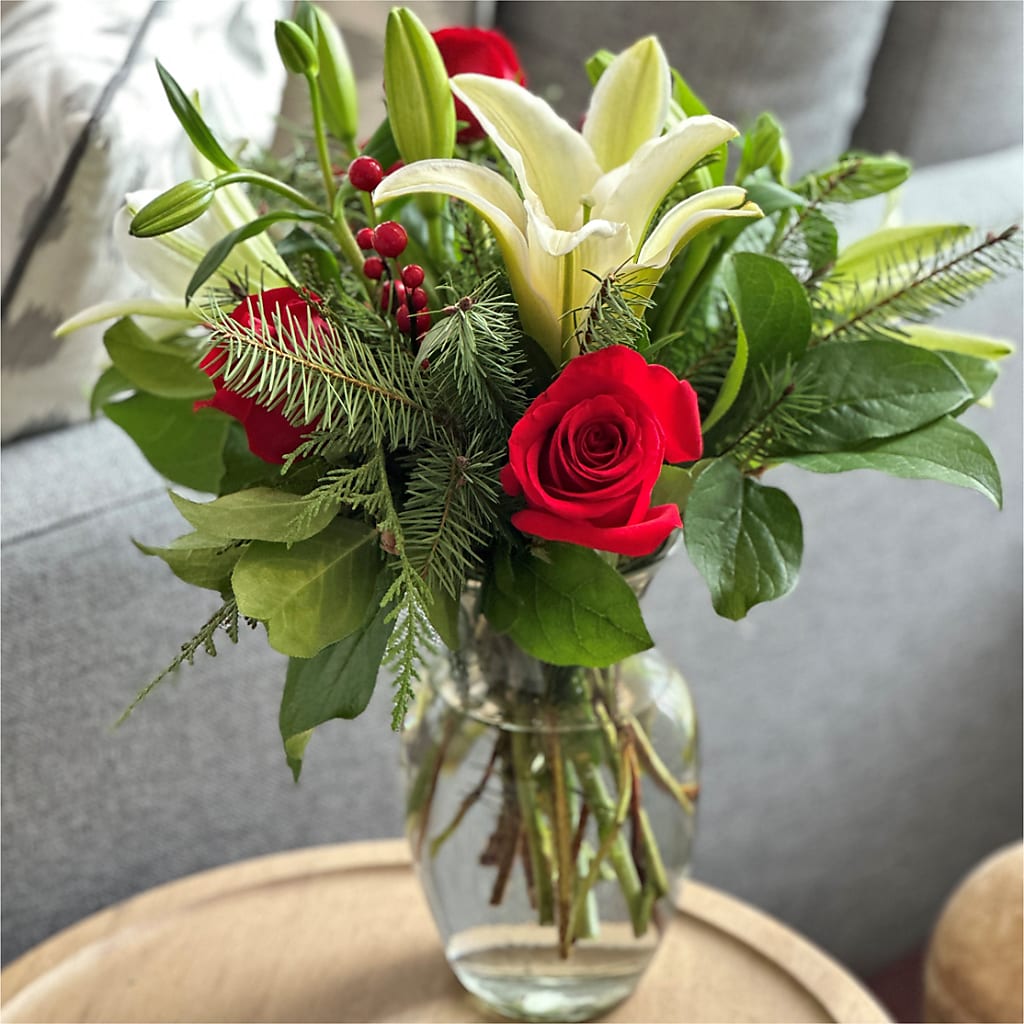 Sparkling Snowflakes Bouquet –  Guilles Flower Shop And Catering, San Jose CA