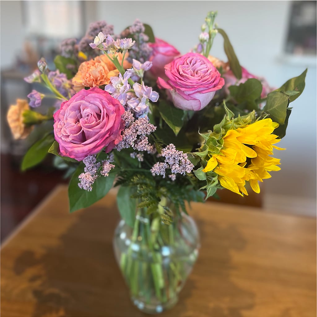 Yellow Brick Road Bouquet –  Guilles Flower Shop And Catering, San Jose CA