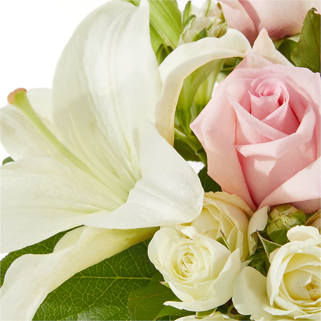 Kindhearted Bouquet –  Guilles Flower Shop And Catering, San Jose CA