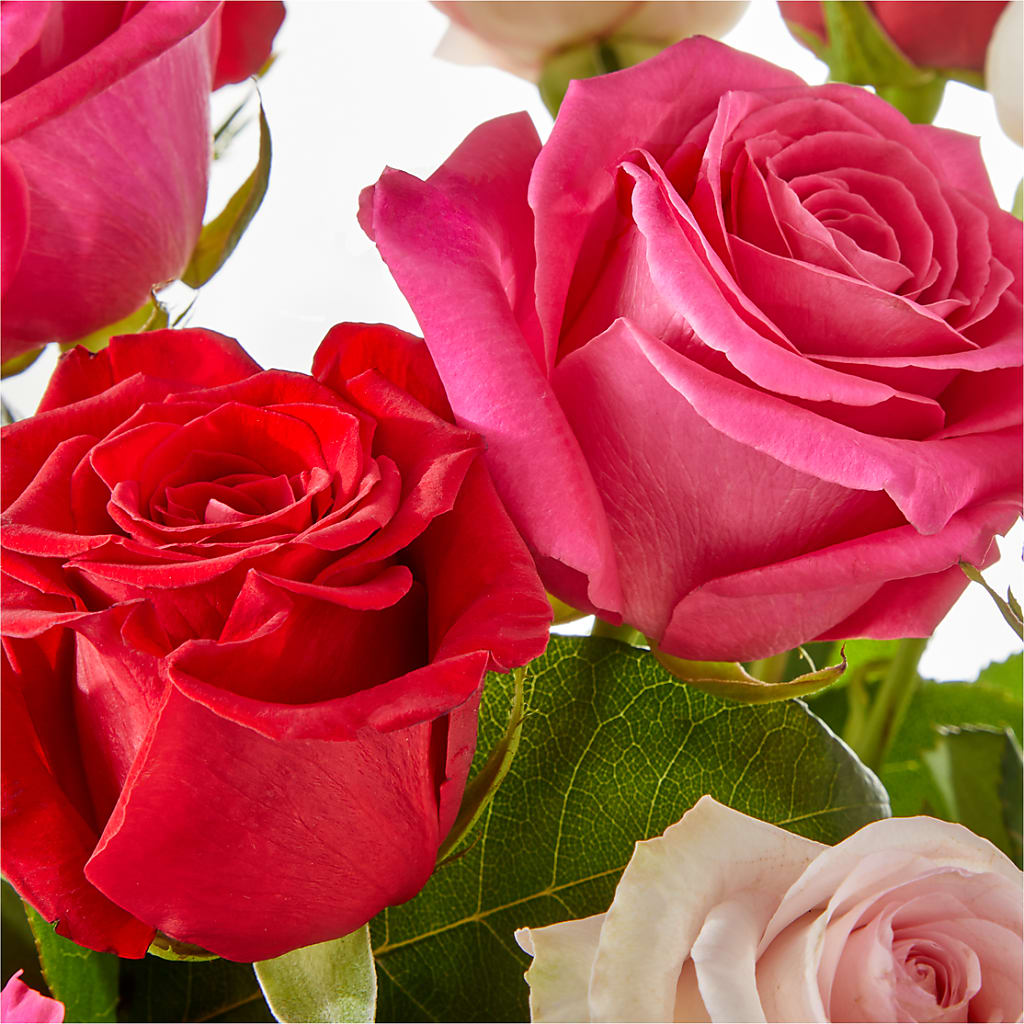Charming Rose Bouquet –  Guilles Flower Shop And Catering, San Jose CA