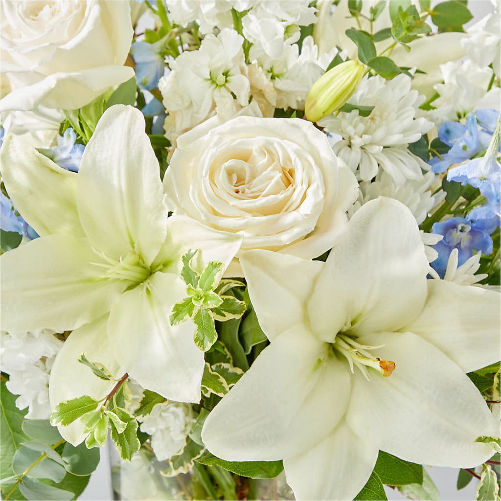 Peace of Mind Bouquet –  Guilles Flower Shop And Catering, San Jose CA