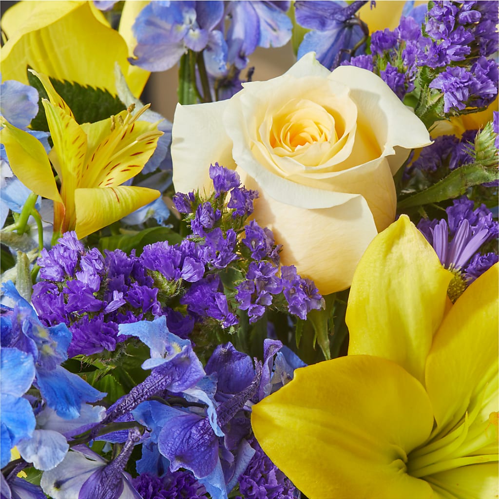 Limoncello Bouquet –  Guilles Flower Shop And Catering, San Jose CA