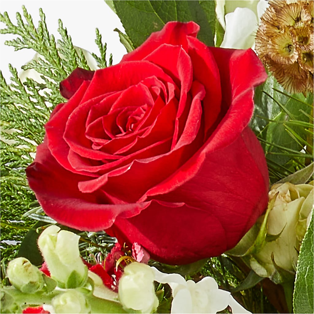 Deck the Halls Bouquet –  Guilles Flower Shop And Catering, San Jose CA