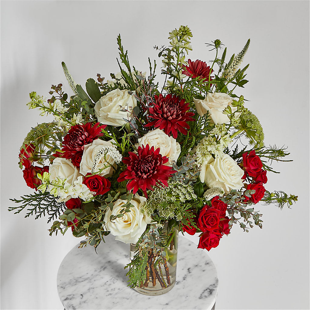 Favorite Traditions Bouquet –  Guilles Flower Shop And Catering, San Jose CA