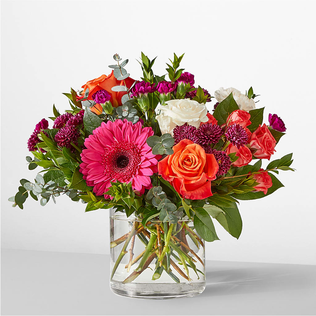 Smell the Roses Bouquet –  Guilles Flower Shop And Catering, San Jose CA