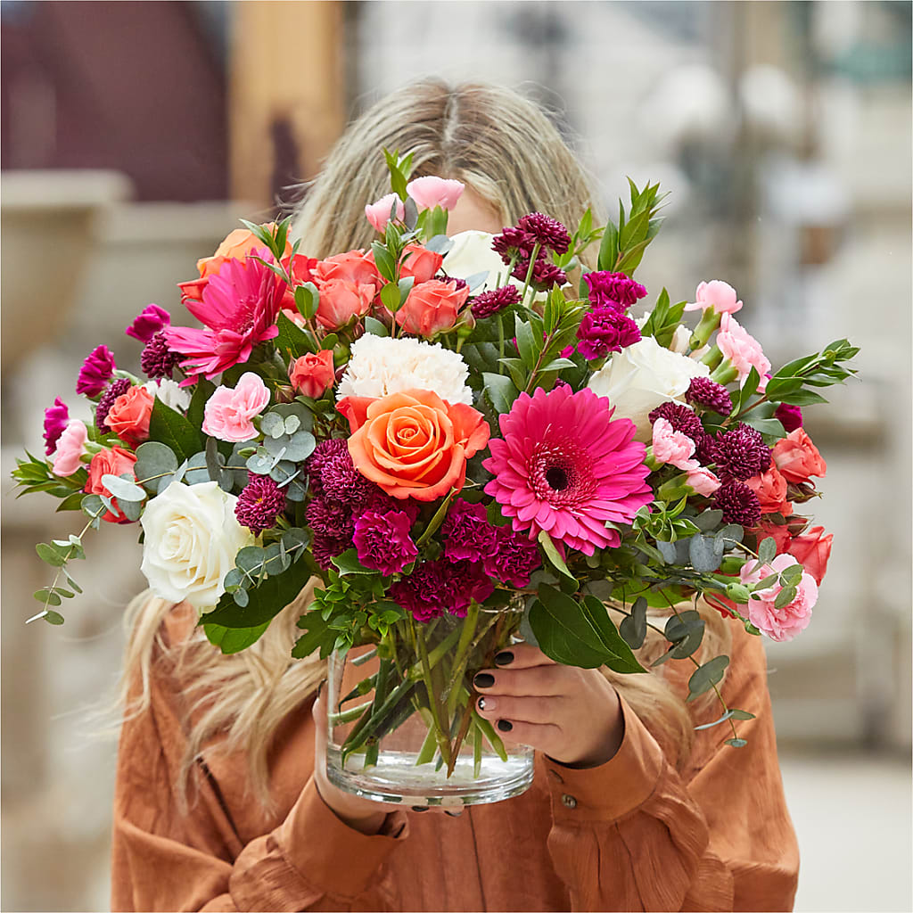 Smell the Roses Bouquet –  Guilles Flower Shop And Catering, San Jose CA