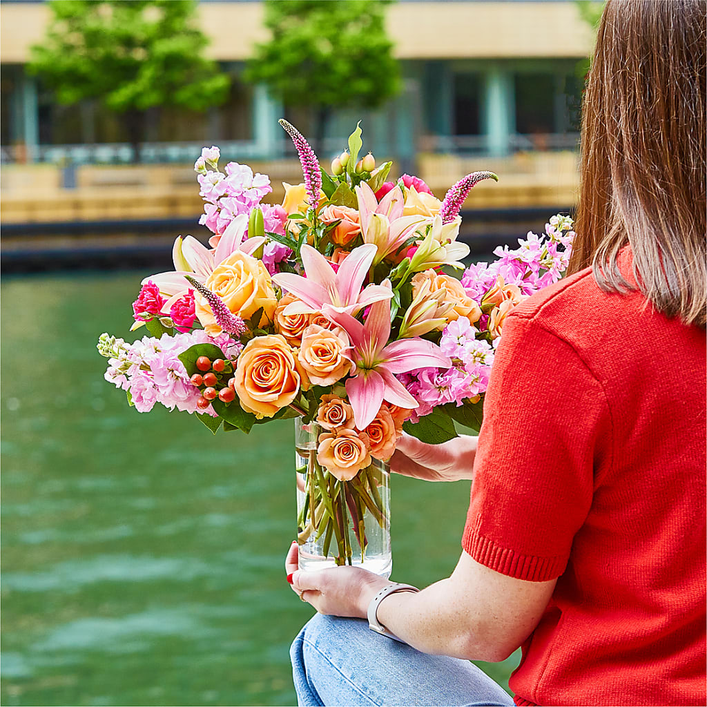 Bisous Bouquet –  Guilles Flower Shop And Catering, San Jose CA